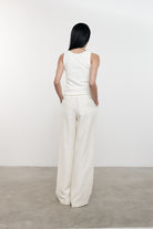 TEES/TANKS RIB SCOOP TANK IN WHITE Enza Costa