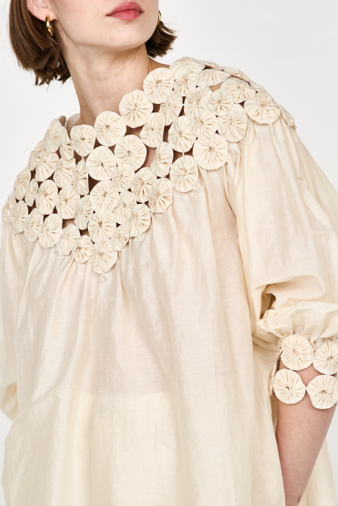 Tops Mirth Rosenberg Blouse in Cream Mirth