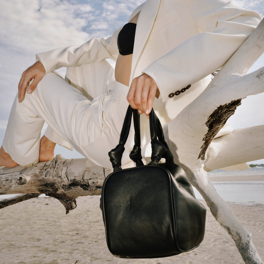 Handbags Lemiz Nala Handbag in Black Lemiz