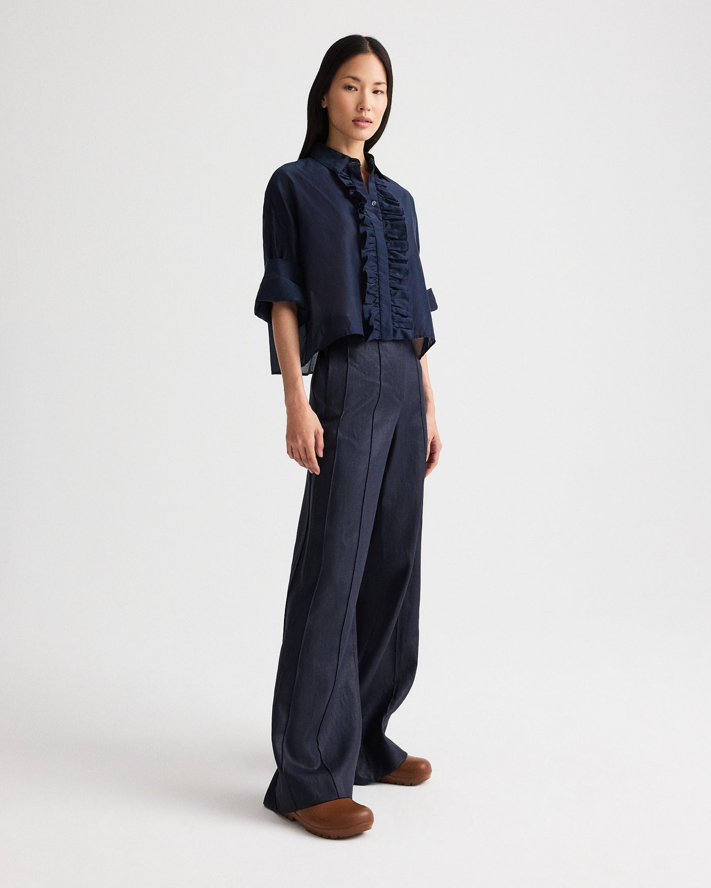 PANTS/SHORTS Bond St Linen Pant in Night Sky TWP