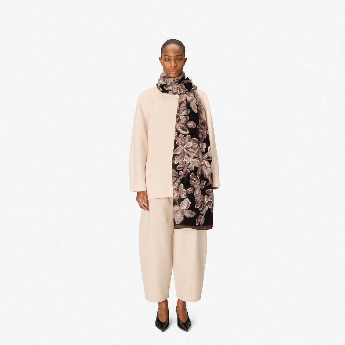 ACCESSORIES Arboris Scarf in Black Inoui Editions