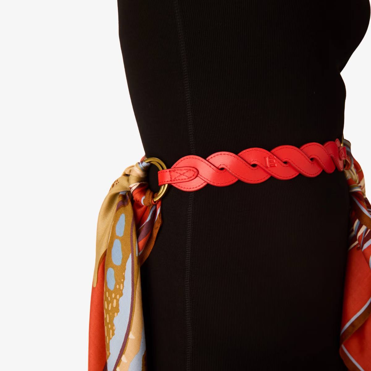 ACCESSORIES Leather Belt Handle in Red Inoui Editions
