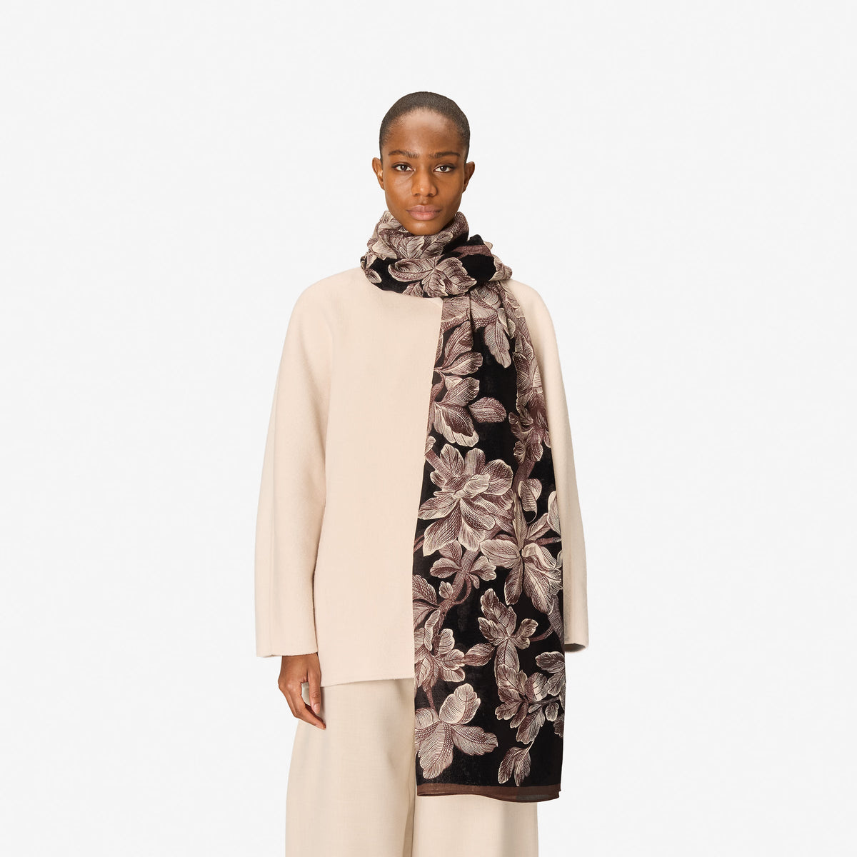 ACCESSORIES Arboris Scarf in Black Inoui Editions