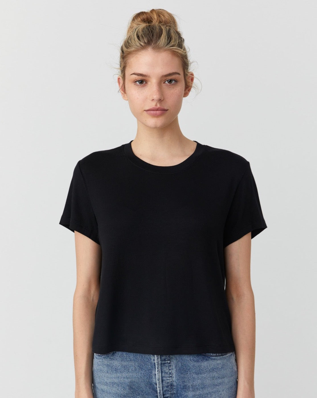TEES/TANKS BROOKLYN TEE IN BLACK Wheat