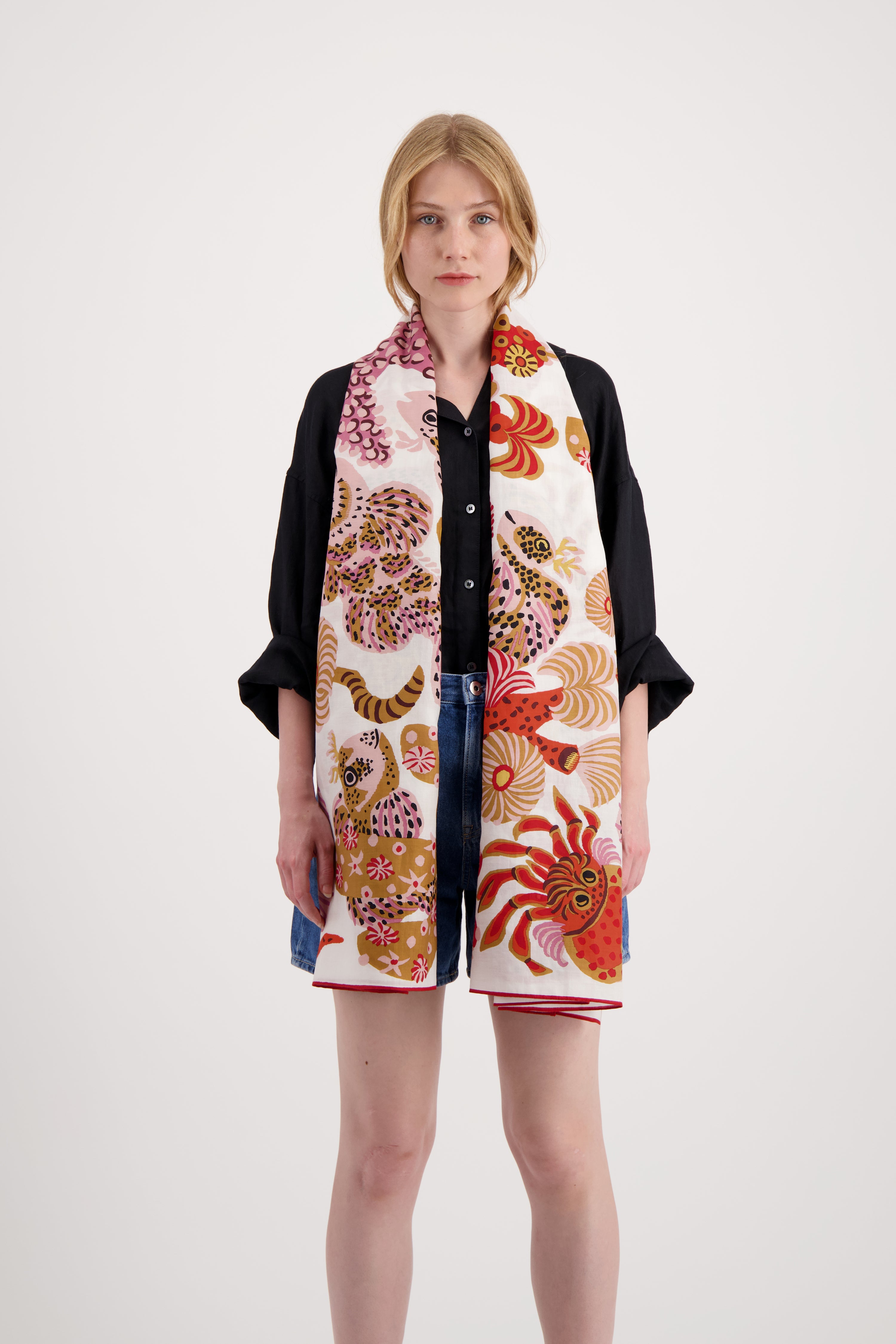 Mermaid Garden Scarf in White – Serafina