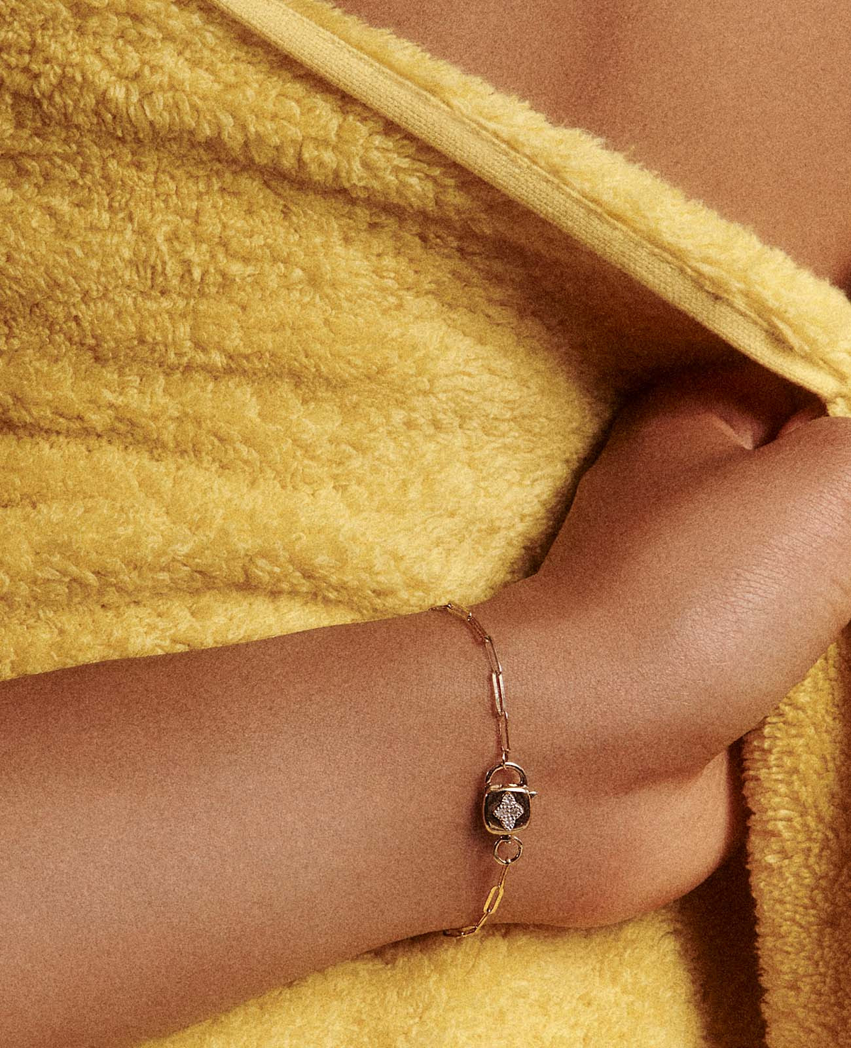 JEWELRY Louise Chain Bracelet in Yellow Gold Pascale Monvoisin