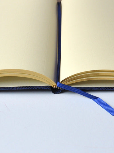 BOOKS/STATIONERY POCKET BOOK & PENCIL BOX SET Sloane Stationery