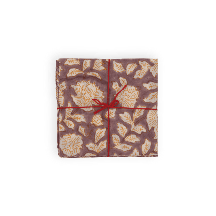 HOME DECOR Suzette Napkin in Iris Zephyr Suzette a table