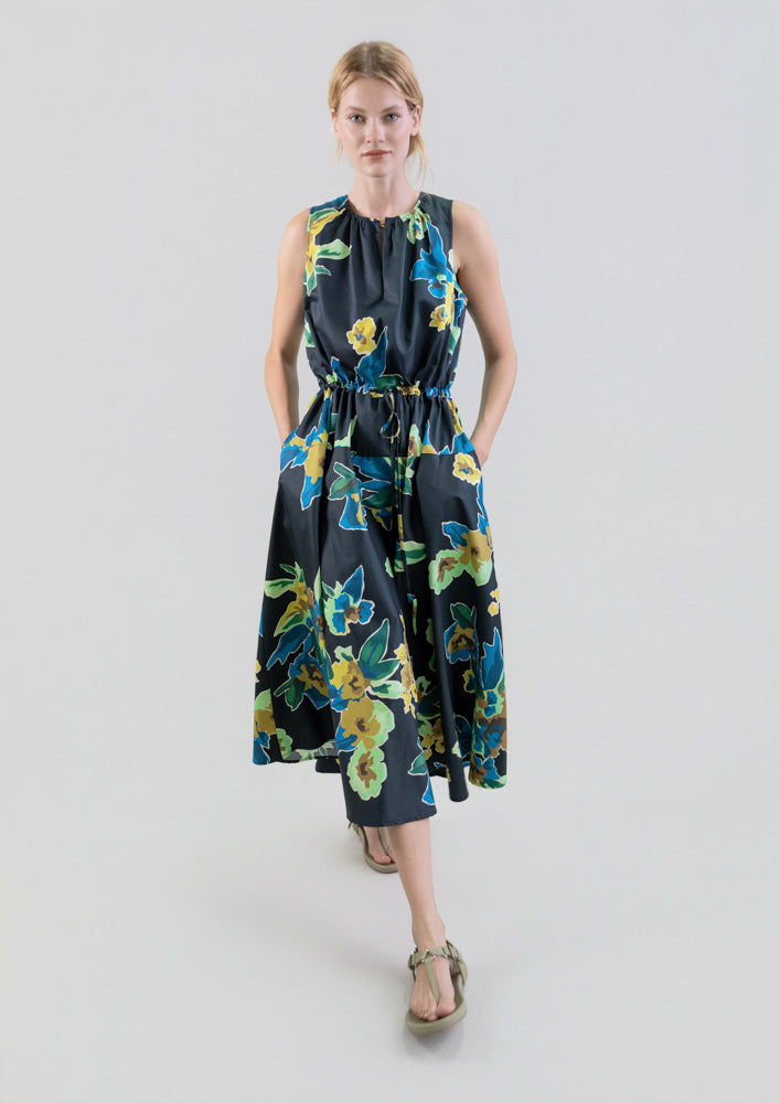 DRESSES/JUMPSUITS Sleeveless Dress in Black Floral Psophia