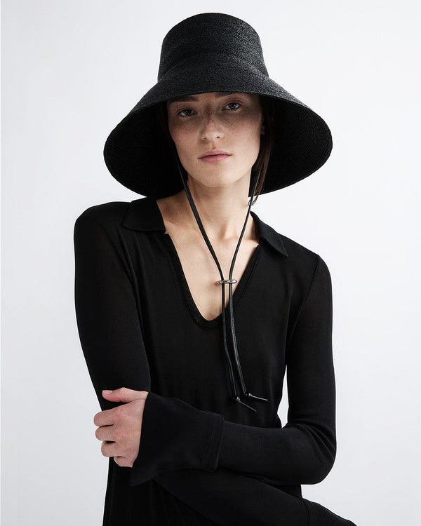 HATS Suni Bucket Hat in Black Janessa Leone