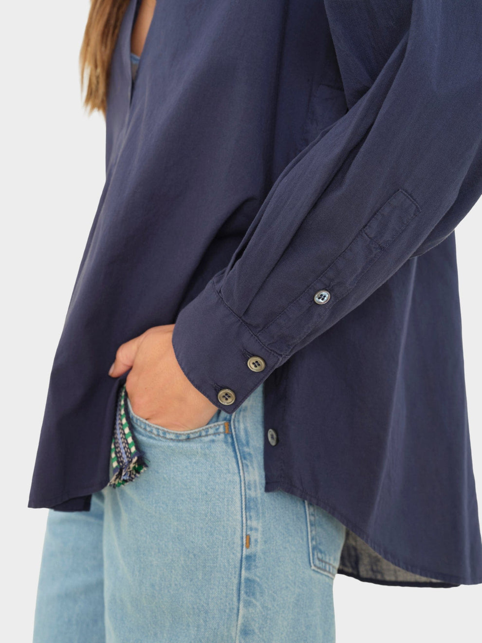 BLOUSES/SHIRTS/TOPS Kamden Shirt in Navy Xirena