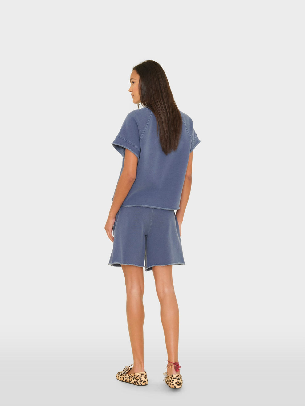 LOUNGE Rocco Sweatshort in Vintage Navy Xirena