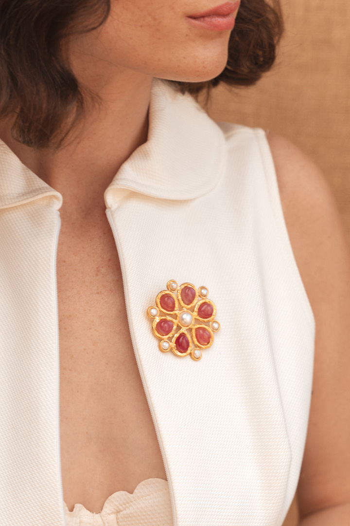 Broaches Sylvia Toledano Rosace Broach with Pearl and Pink Jade Sylvia Toledano
