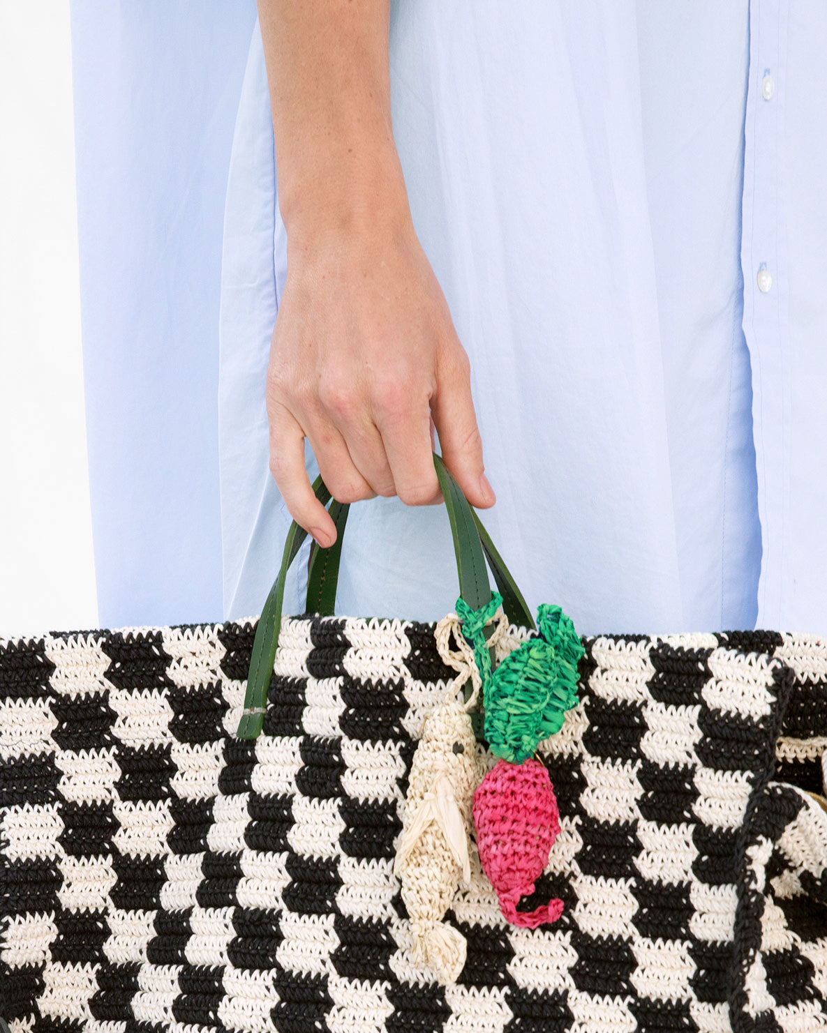 Clare V. Raffia Crochet Fob in Radish