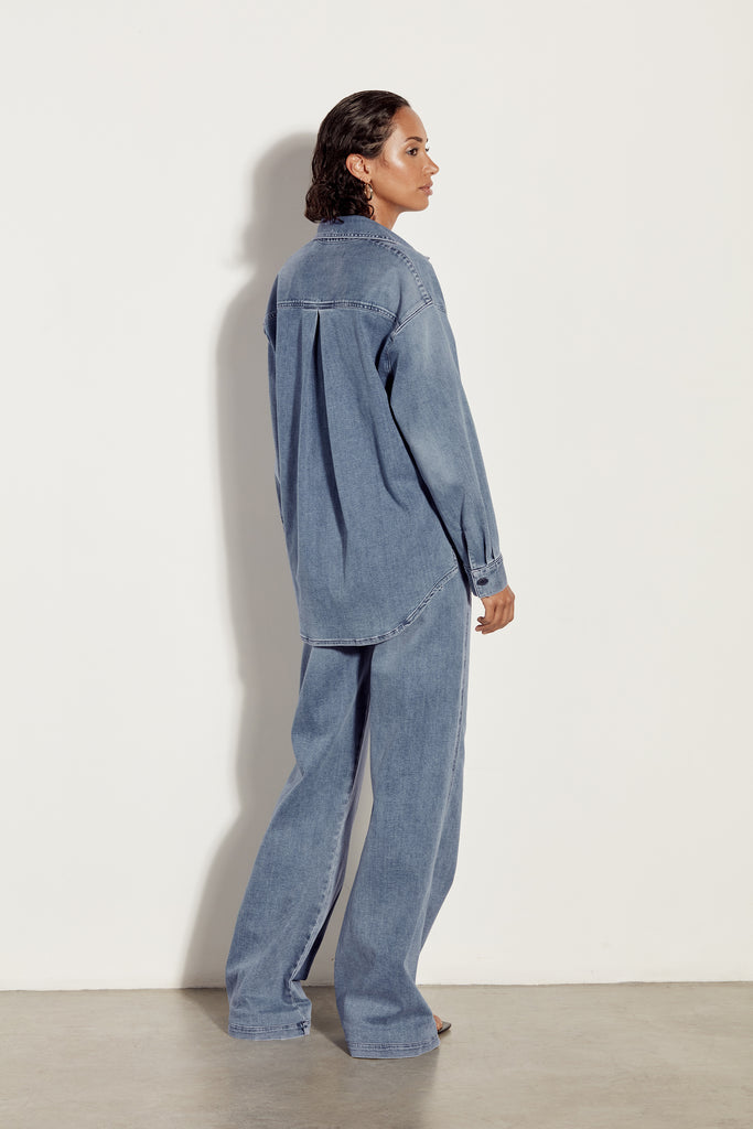 Tops Enza Costa Oversized Shirt in Midwash Enza Costa