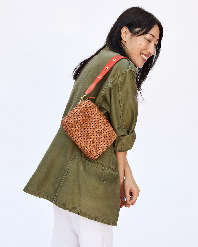 Handbags Clare V. Midi Sac in Tan Rattan Clare V.