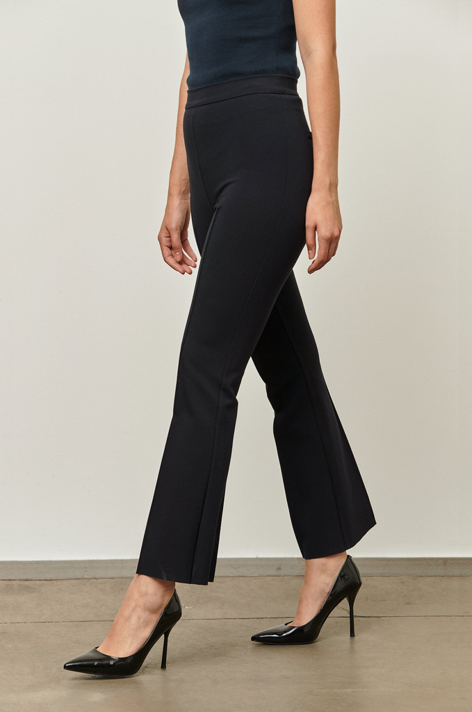 Pants Grey Ven Porterfield Pant in Black Grey Ven